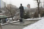 Памятник Осипу Мандельштаму во Владивостоке